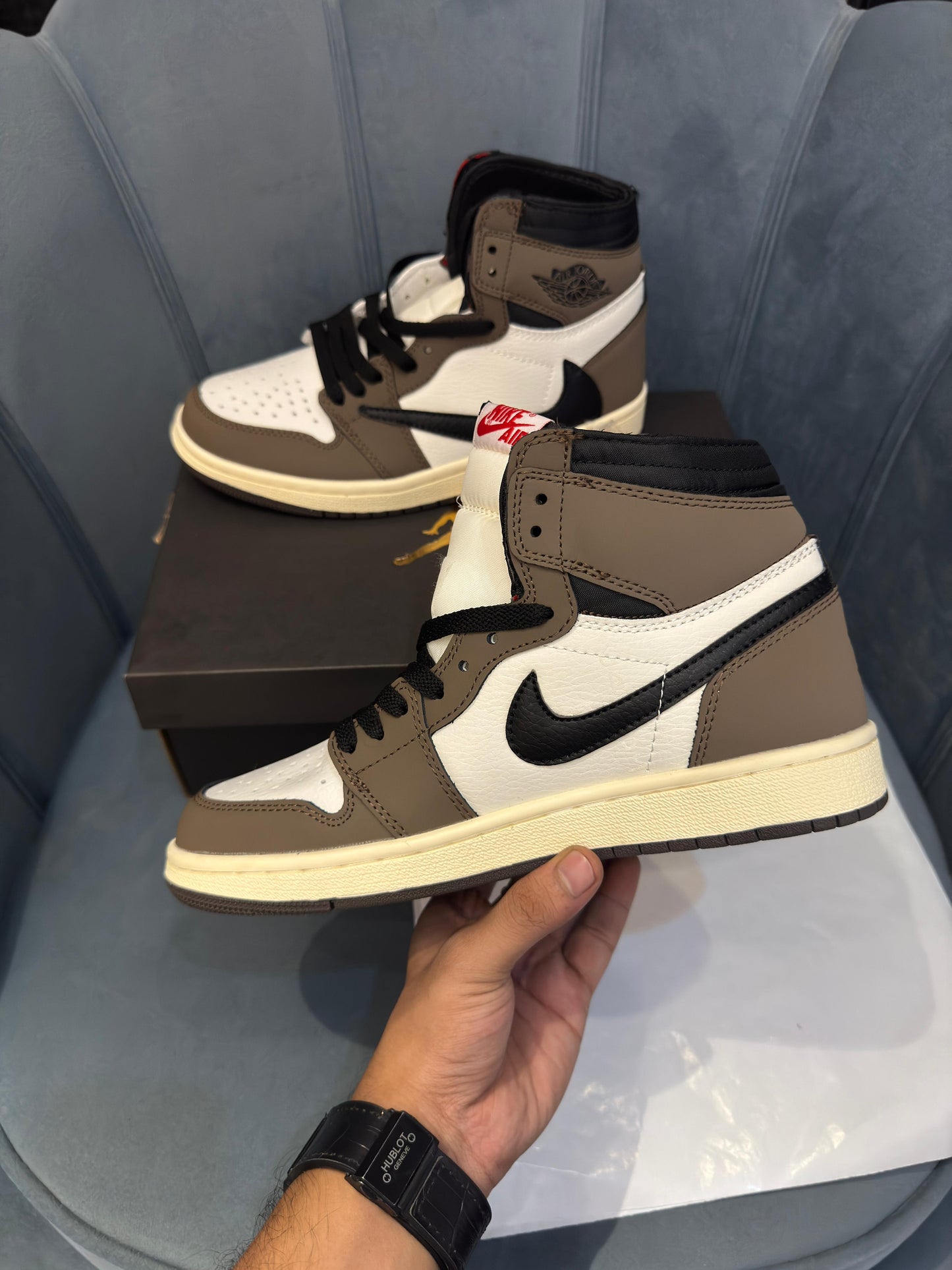 AIR JORDAN 1 X TRAVIS SCOT HIGH BROWN