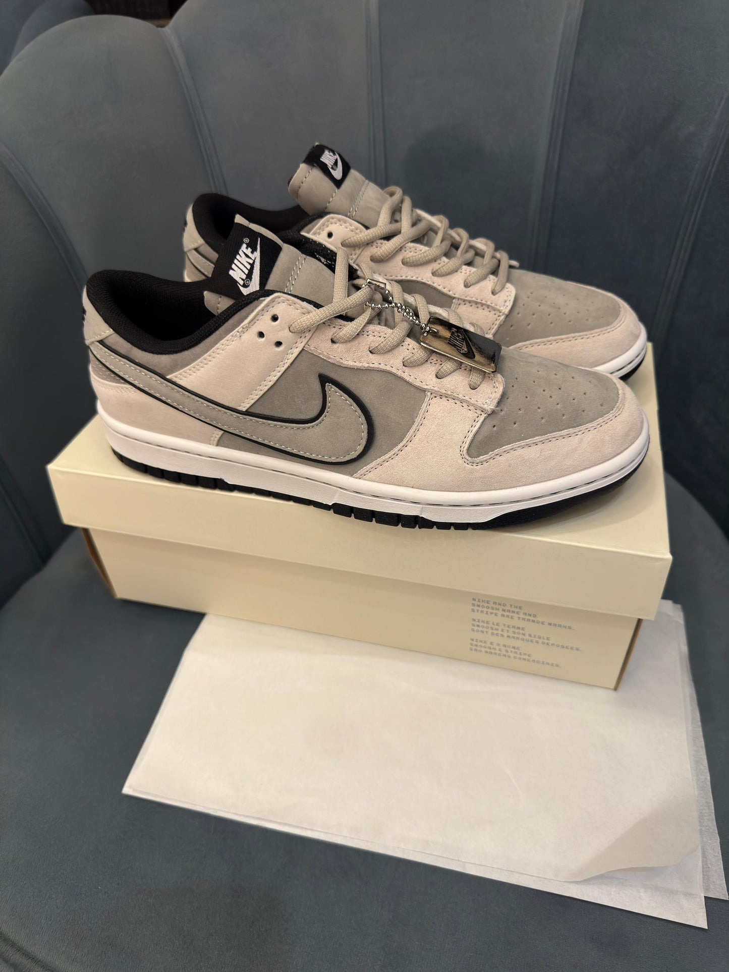 NIKE SB DUNK OTOMO KATSUHIRO GREY