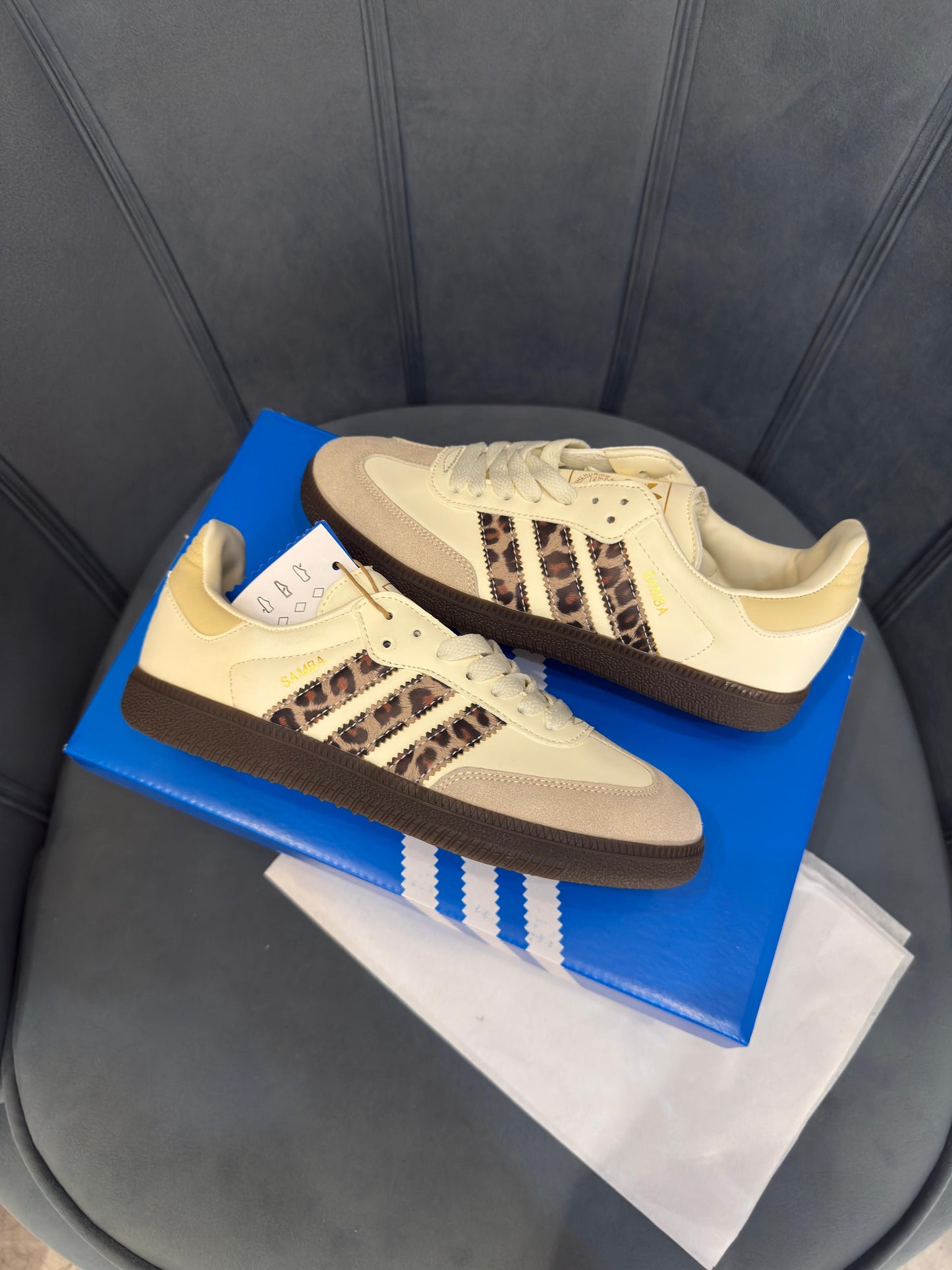 ADIDAS ORIGINALS SAMBA CREAM LEOPERD STRIPES