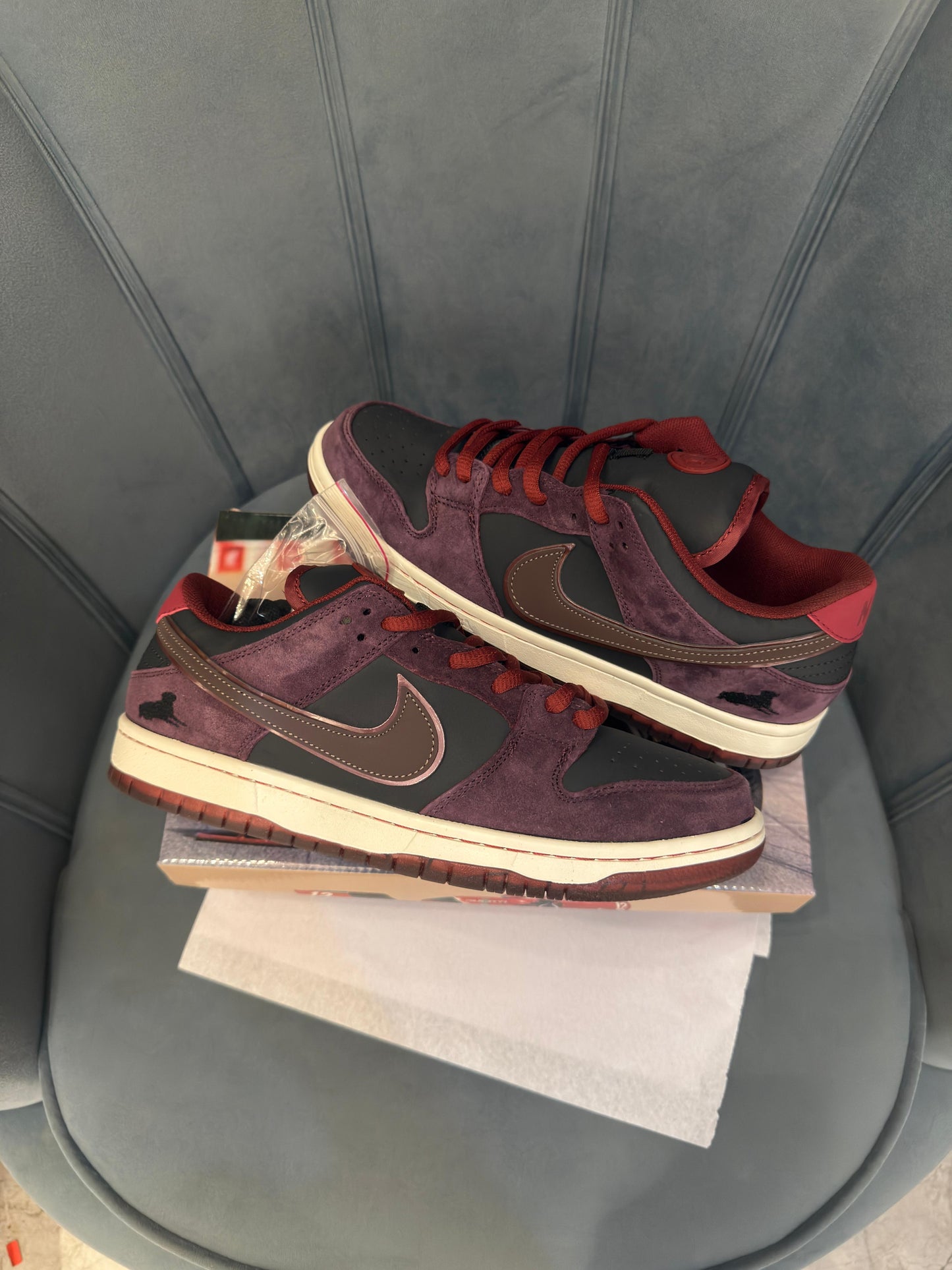 NIKE SB DUNK RIOT SKATESHOP