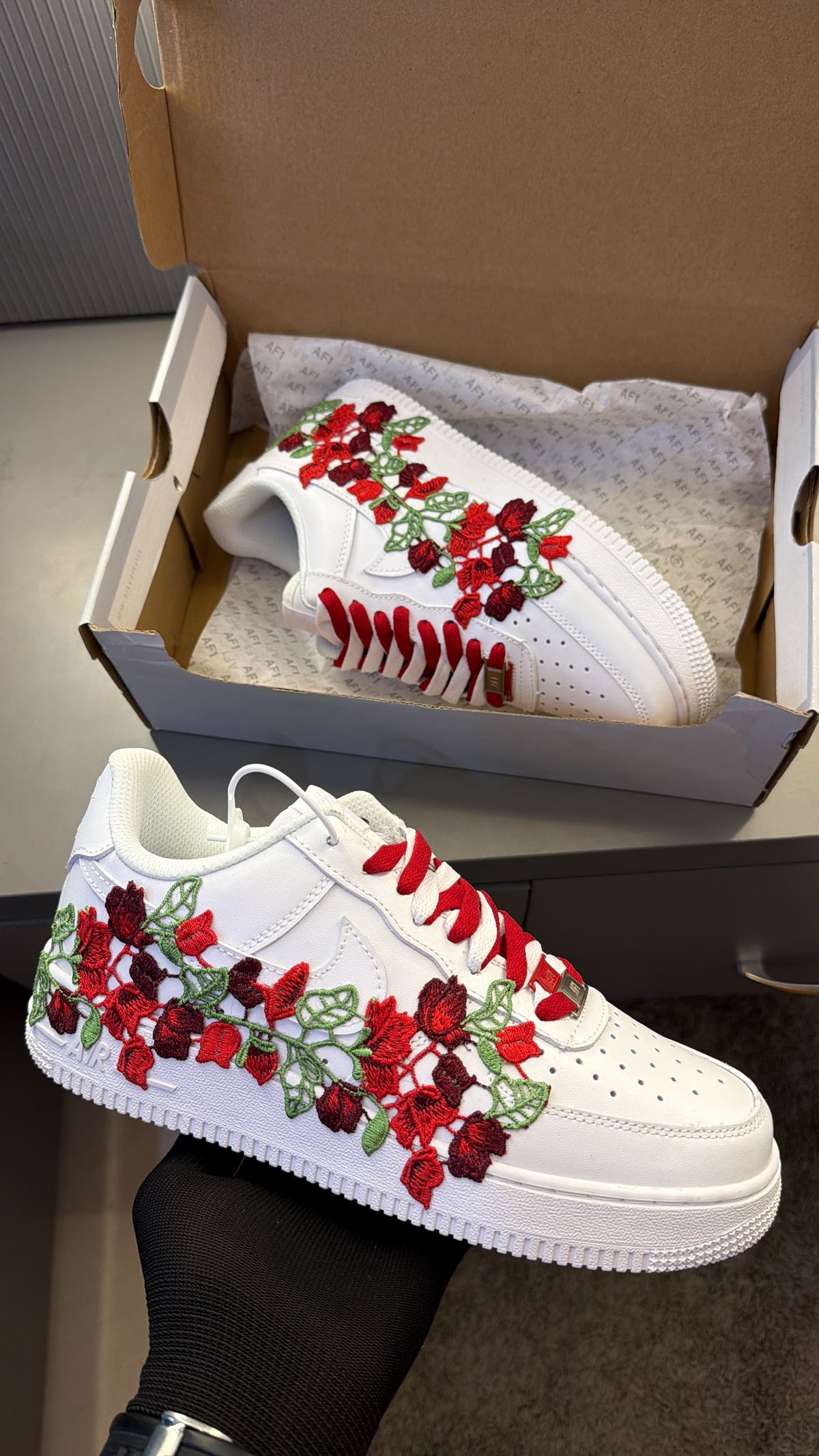 NIKE AIRFORCE ONE FLOWERS CUSTOMIZED