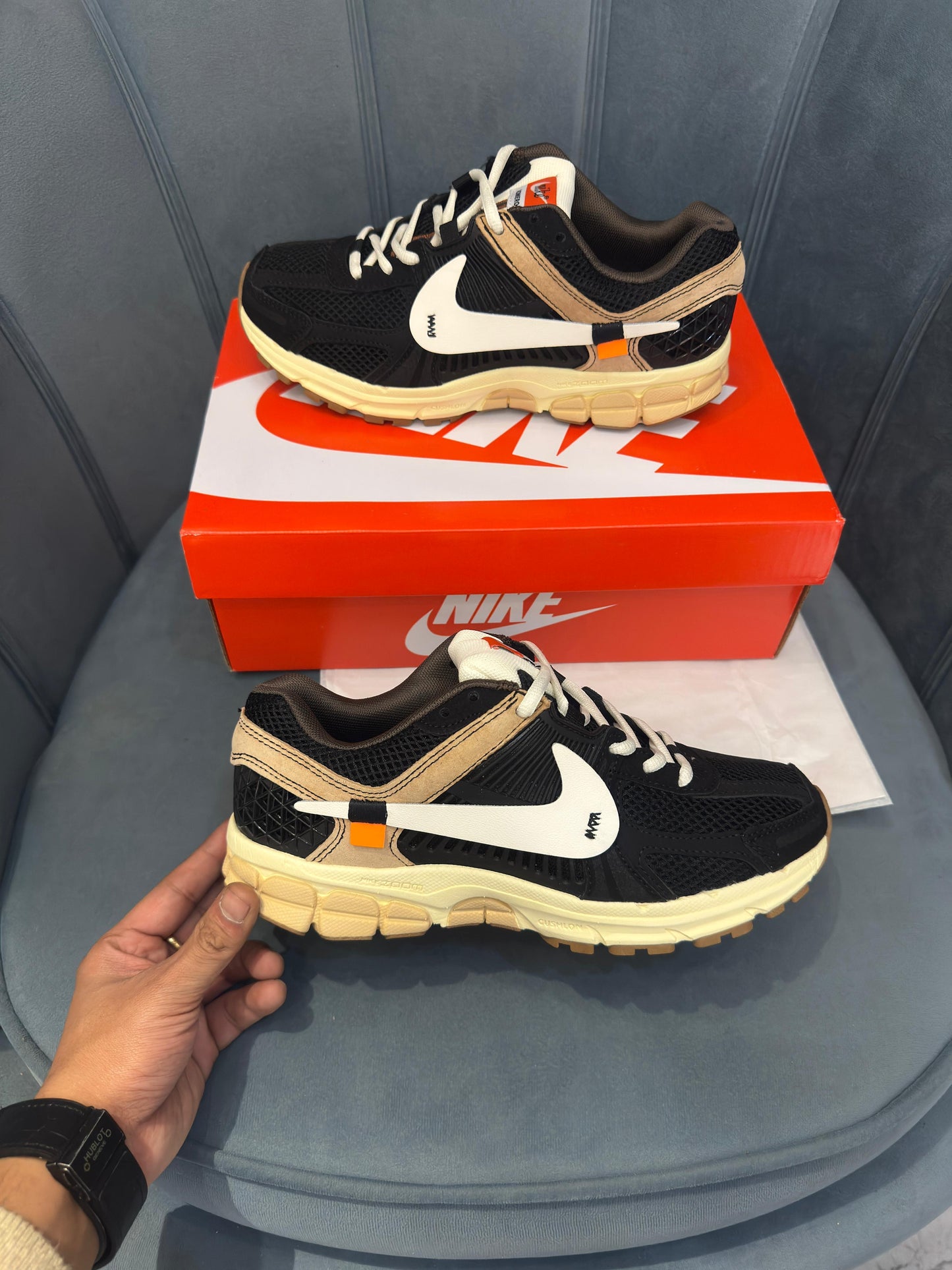 NIKE ZOOM VOMERO CUSTOM OFF WHITE