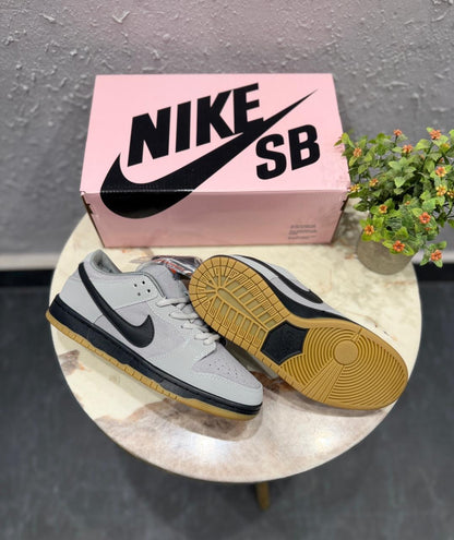 NIKE SB DUNK COOL GREY