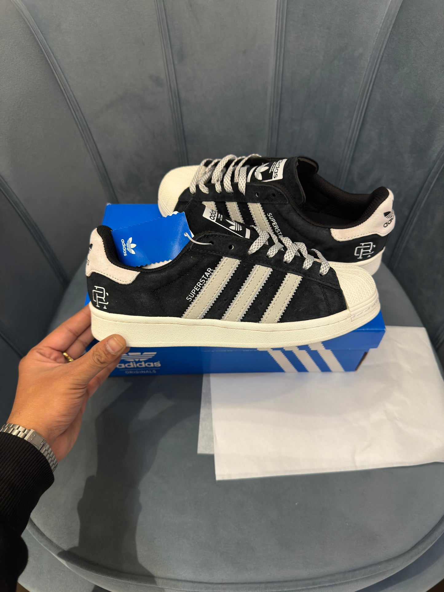 ADIDAS ORGINALS SUPERSTAR SUEDE REIGN CHAMP