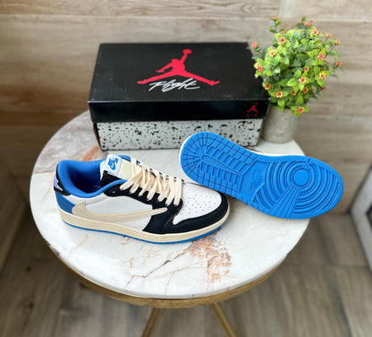 AIR JORDANS RETRO 1 TRAVIS  SCOTT FRAGMENT LOW