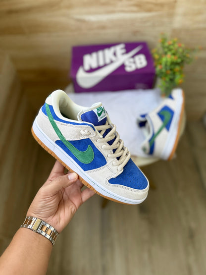 NIKE SB DUNK PHANTOM HYPER ROYAL MALACHITE
