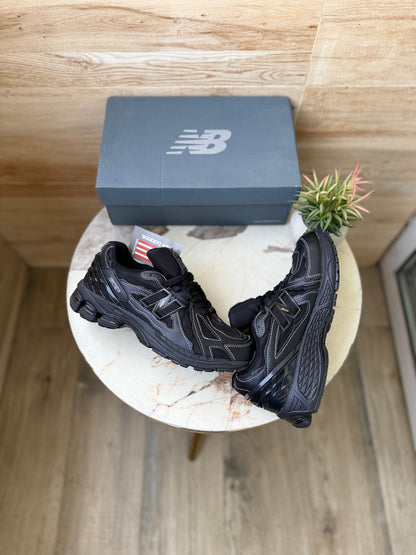 NEW BALANCE 1906 R PHANTOM BLACK