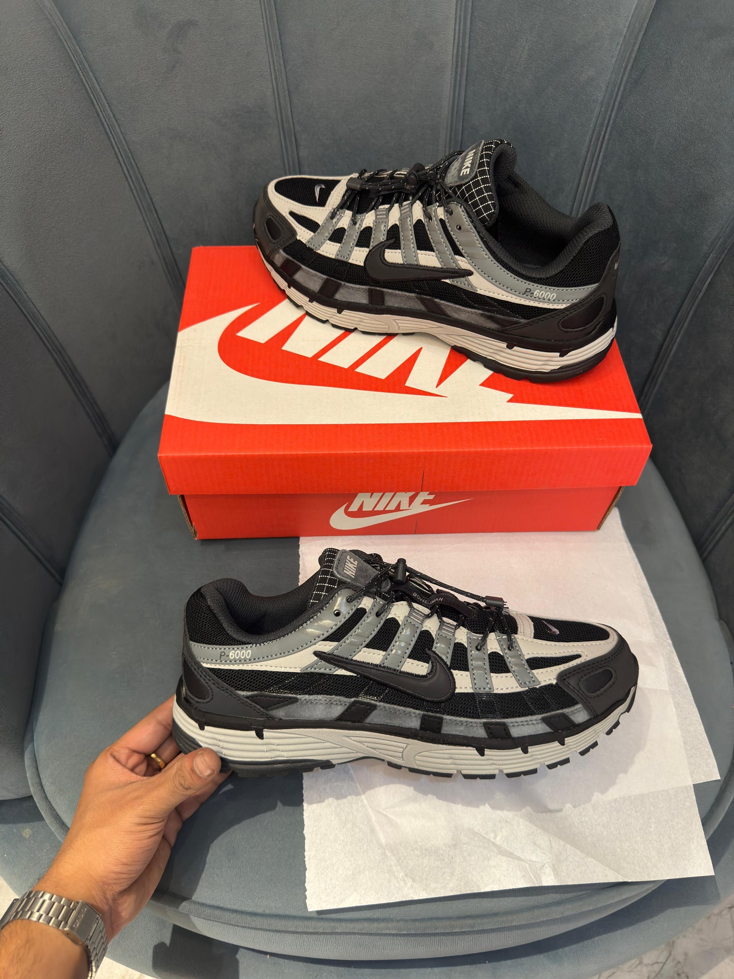 NIKE P-6000 TRAINER GREY BLACK