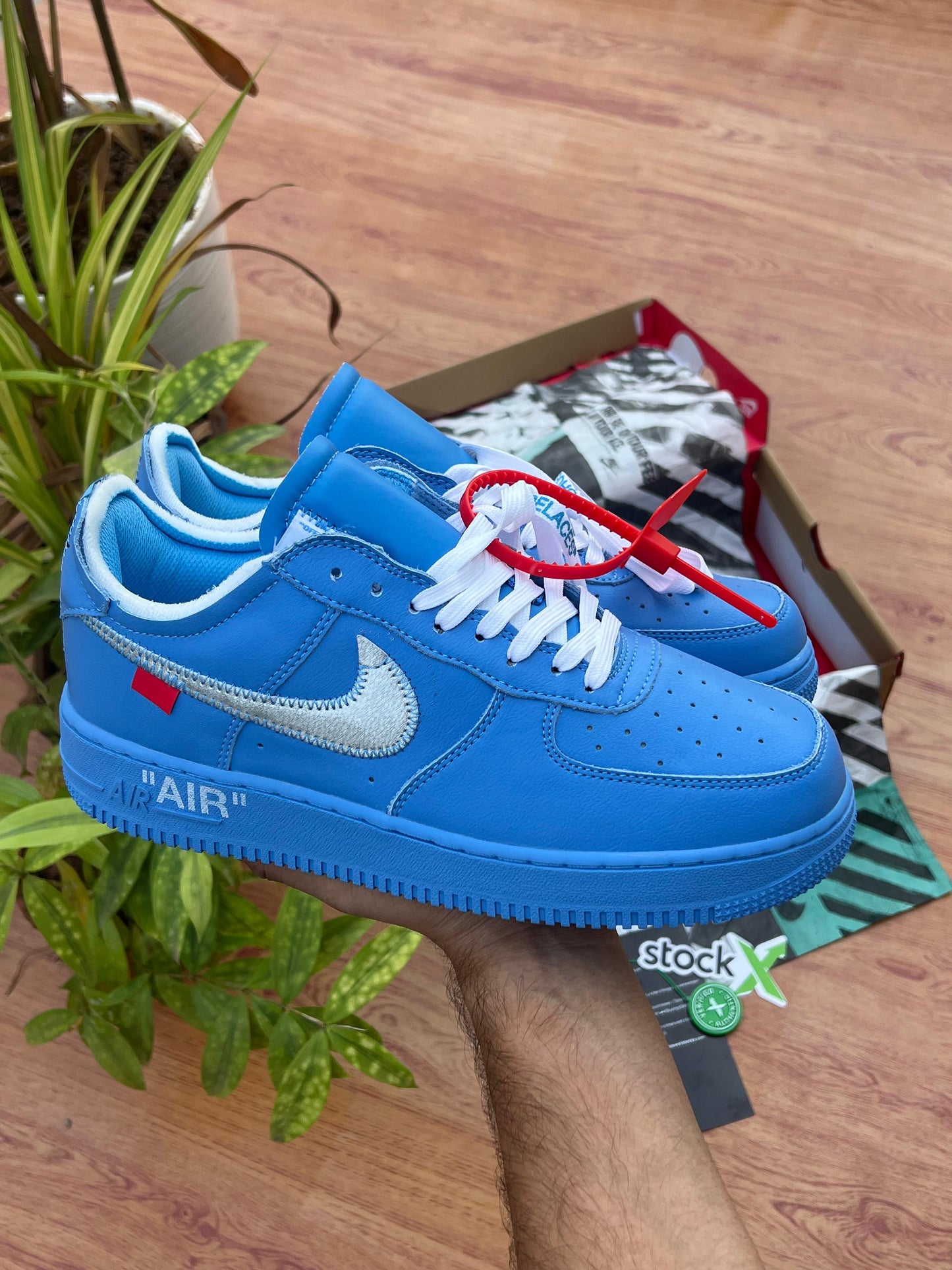OFF WHITE x AIRFORCE 1 LOW MCA