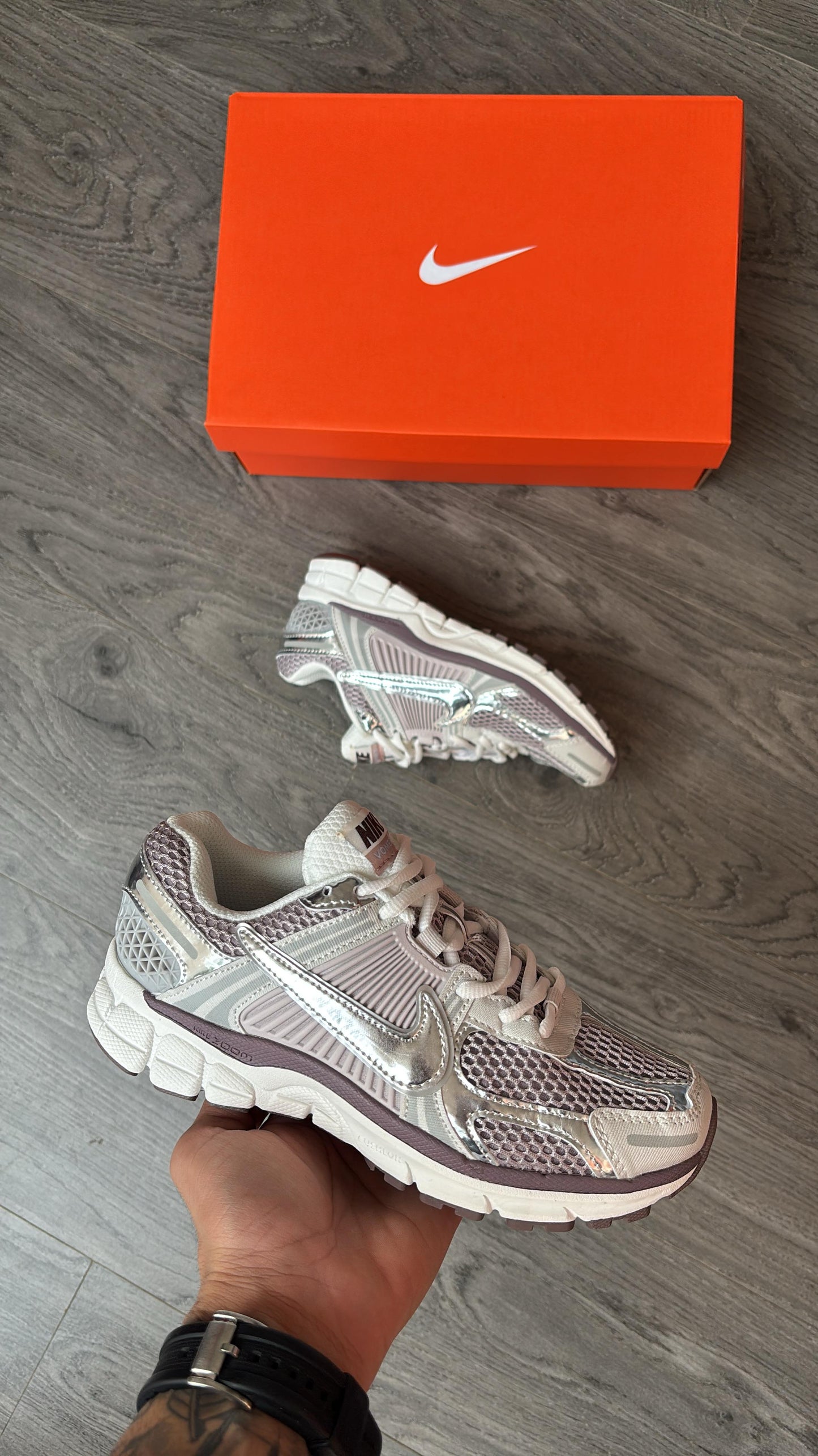 NIKE VOMERO GIRLS