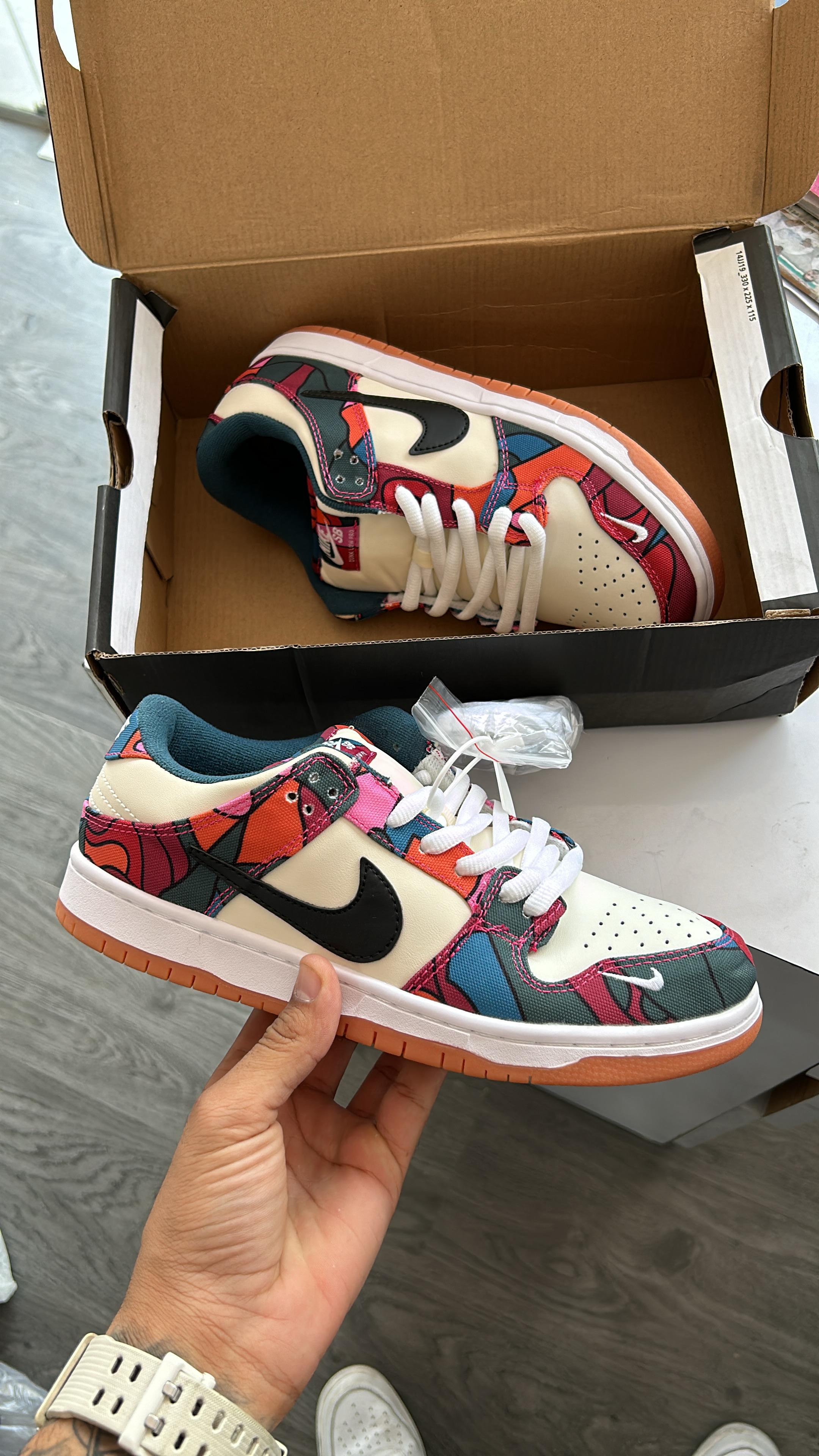 Nike – Snapkicks