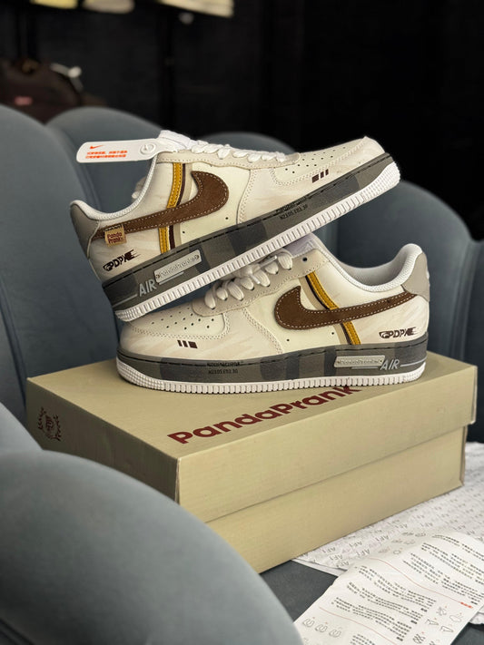 NIKE AIRFORCE1 LOW PANDA PRANK