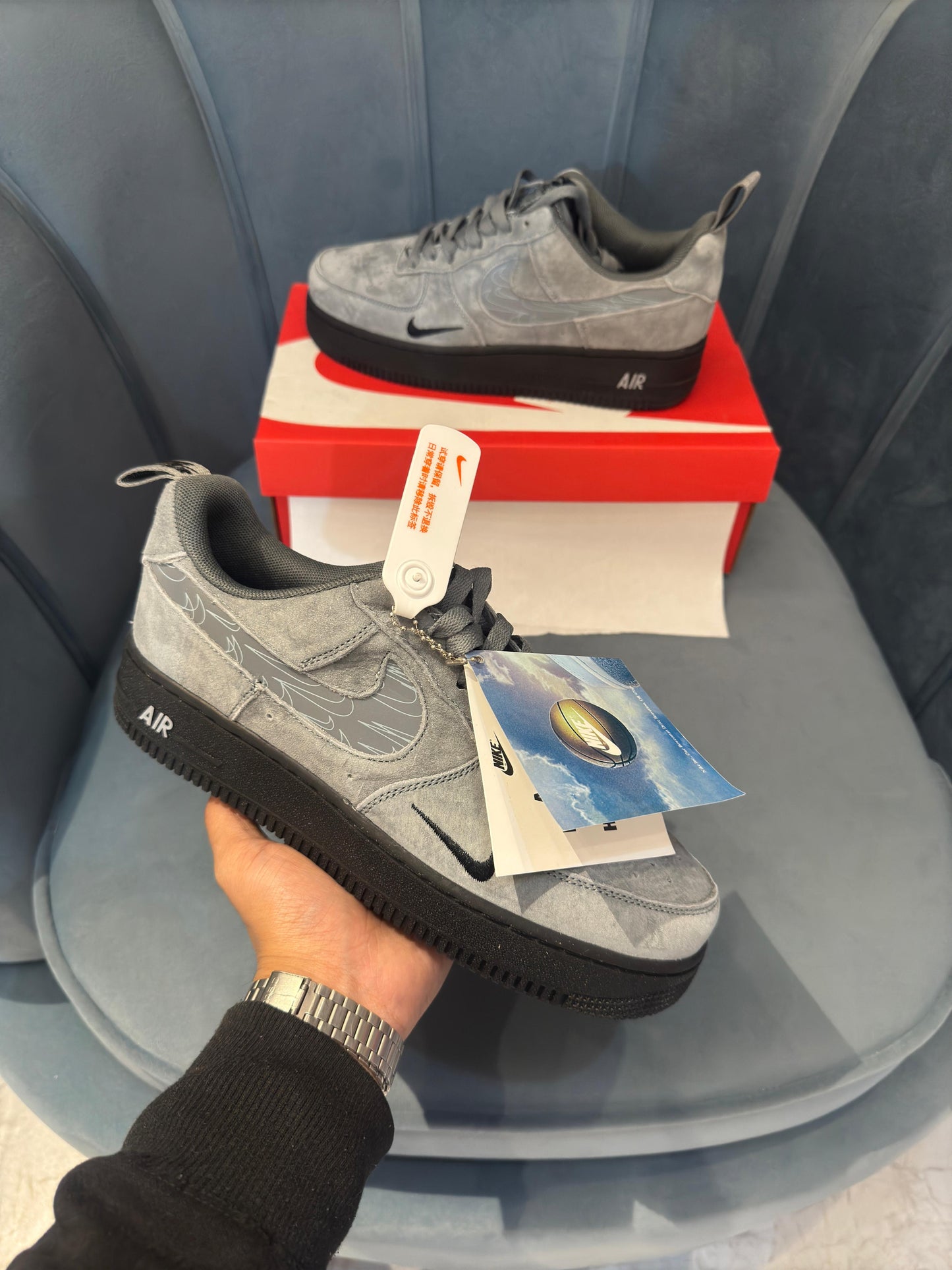 NIKE AIRFORCE 1 COOL GREY REFLECTIVE