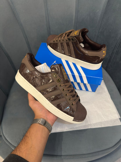 ADIDAS ORIGINALS SUPERSTAR BROWN CROCO