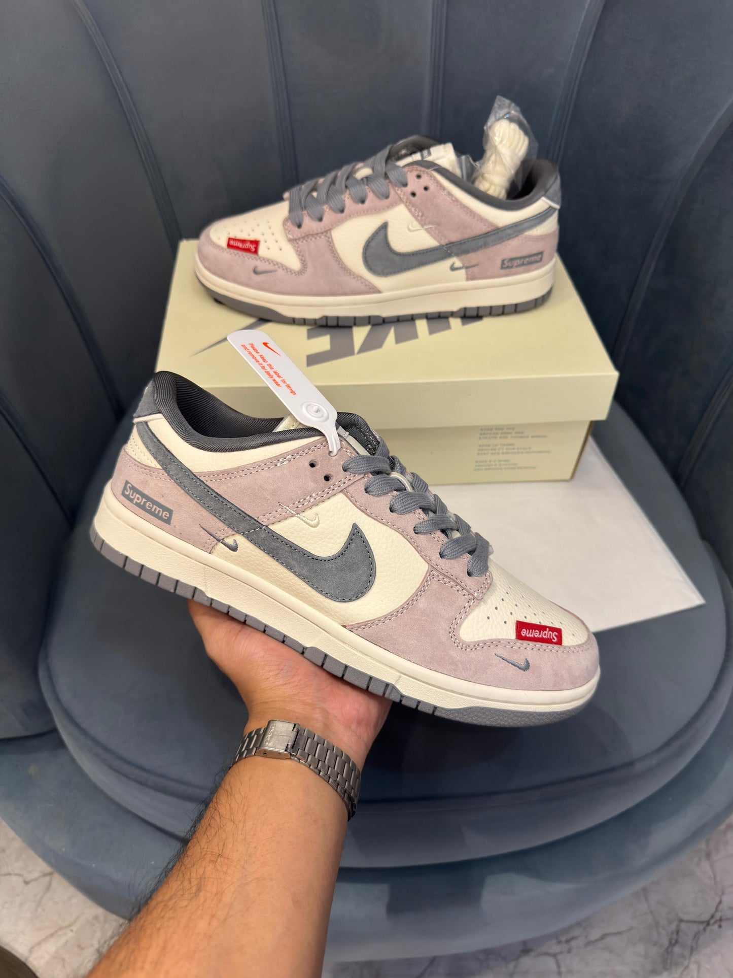 NIKE SB DUNK OG GREY X SUPREME