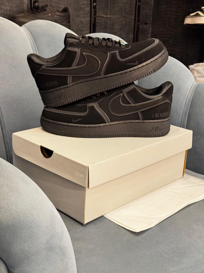 NIKE AIRFORCE 1 BLACK MANIERE