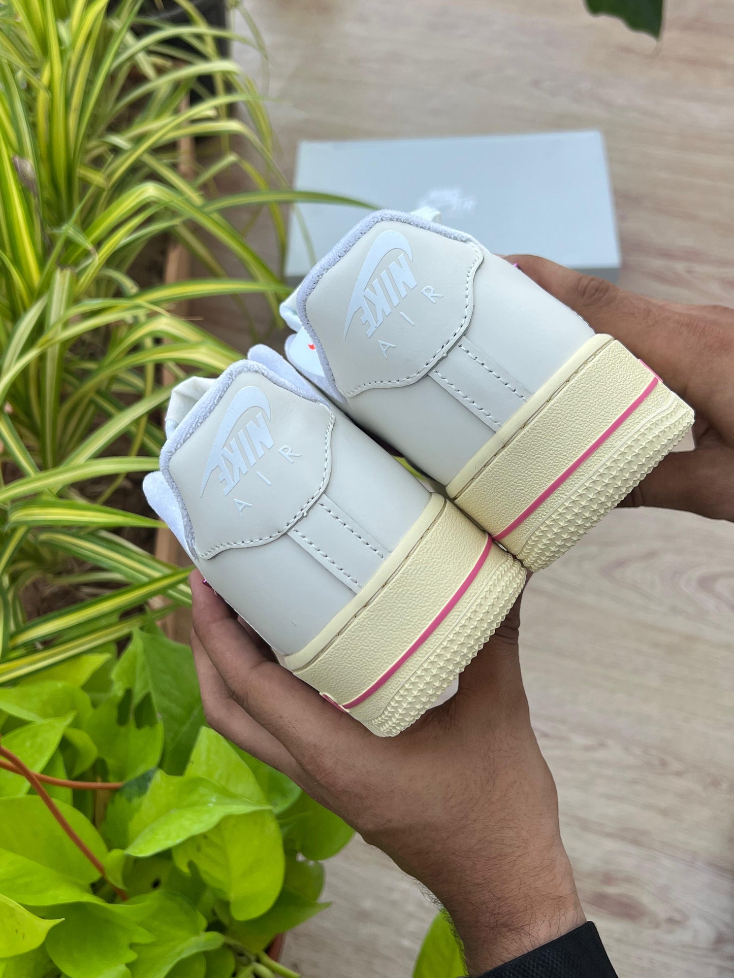 AIRFORCER 1 07 COCONUT MILKPLAYFUL PINK