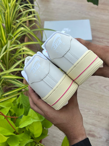 AIRFORCER 1 07 COCONUT MILKPLAYFUL PINK