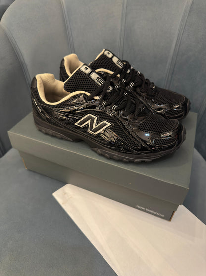 NEW BALANCE 204L BLACK TIMBERWOLF