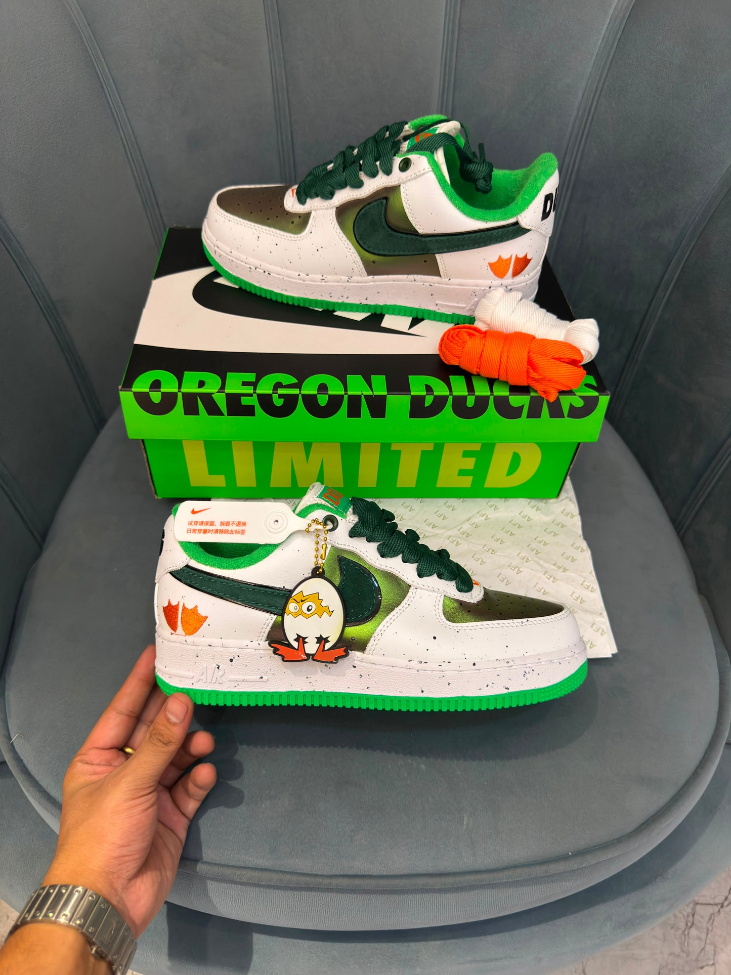 NIKE AIRFORCE x DOAF EGG OR DUCK