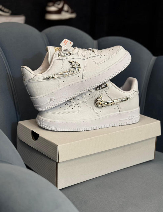 NIKE AIRFORCE 1 MOLTEN METAL