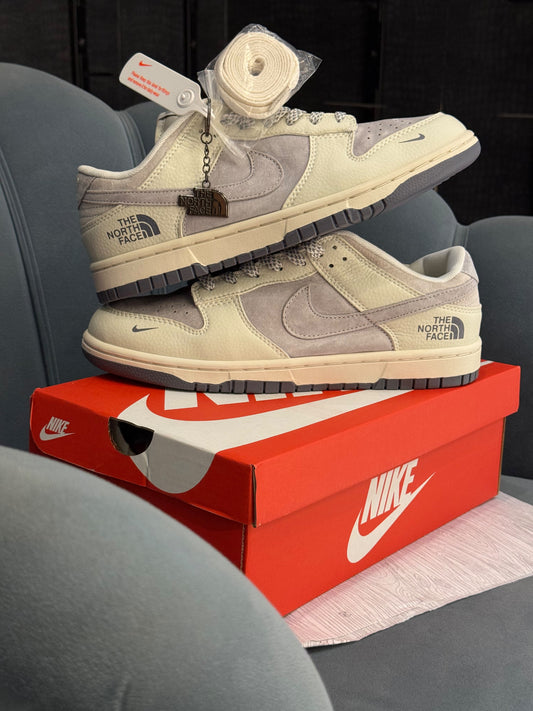 NIKE SB DUNK X NORTH FACE OG GREY