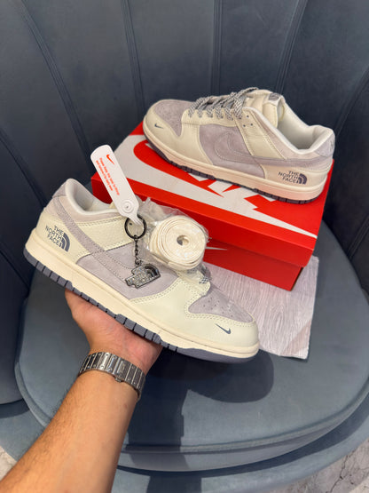 NIKE SB DUNK X NORTH FACE OG GREY
