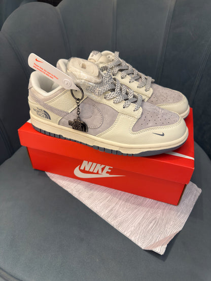 NIKE SB DUNK X NORTH FACE OG GREY