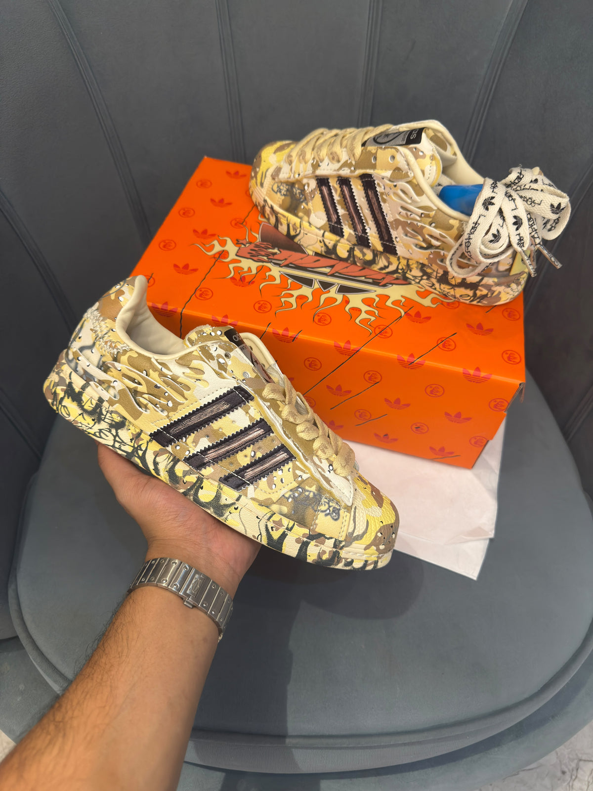 ADIDAS SUPERSTAR HELLSTAR DESART