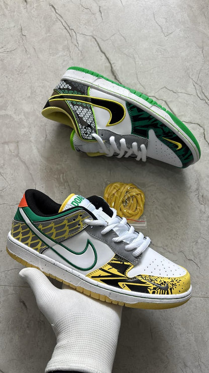 NIKE SB DUNK LOW WHAT THE DUCK AWAY UNIVERSITY OF OREGON