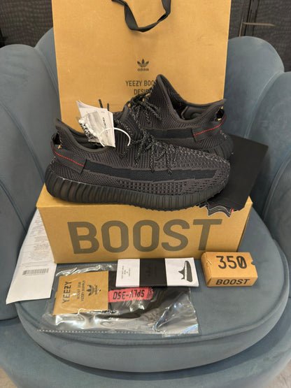 ADIDAS YEEZY 350 BLACK LACE REFLECTIVE SEMI UA