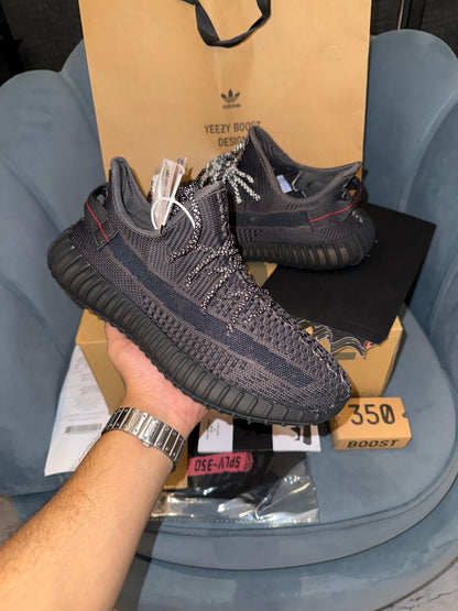 ADIDAS YEEZY 350 BLACK LACE REFLECTIVE SEMI UA